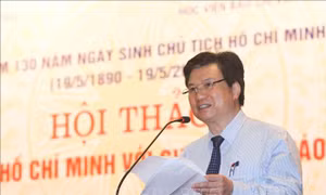 Vận dụng sáng tạo tư tưởng Hồ Chí Minh để đổi mới giáo dục Việt Nam