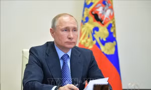 Tổng thống V.Putin ký ban hành luật đơn giản hóa thủ tục nhập quốc tịch Nga