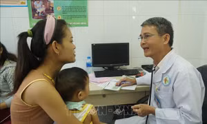 Phát triển Y học gia đình - Bài 2: Đưa Y tế cơ sở trở thành 'Người gác cổng' mẫn cán