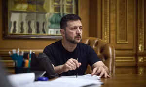 Điều tra dân ý tiết lộ tác động của tình hình chiến trường với niềm tin vào ông Zelensky
