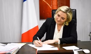 Bầu cử tổng thống Pháp: Cơn 'địa chấn' với châu Âu nếu bà Le Pen chiến thắng