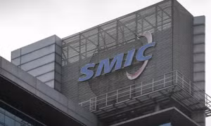 SMIC: Tâm điểm của cuộc cạnh tranh chip Mỹ - Trung Quốc?