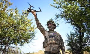Trung Quốc hạn chế xuất khẩu UAV: Thách thức mới cho Ukraine trong cuộc chiến với Nga