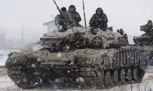 Nga rút các nhà ngoại giao khỏi Ukraine