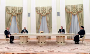 Nga, Iran hoán đổi sản phẩm dầu trong bối cảnh cùng hứng chịu nhiều lệnh trừng phạt