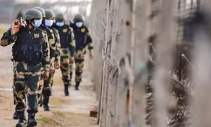 Ấn Độ tăng cường phòng thủ biên giới với Pakistan trước lo ngại bị tấn công kiểu Hamas