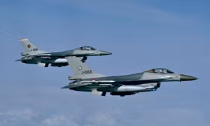 Ukraine vẫn gặp khó với máy bay chiến đấu F-16