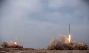 Lựa chọn khó khăn của Tổng thống Trump trong cuộc đối đầu Israel - Iran