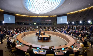 Sự dịch chuyển quyền lực trong NATO sau xung đột Nga - Ukraine