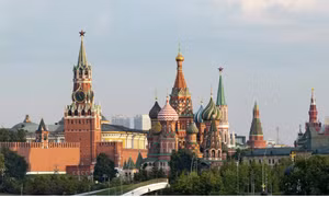 Xuất khẩu từ Latvia sang Nga và Belarus vẫn tiếp tục, bất chấp lệnh trừng phạt