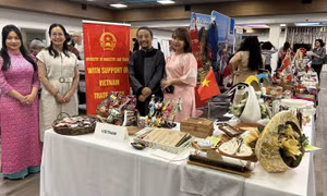 Việt Nam chung tay hỗ trợ người bản địa Canada
