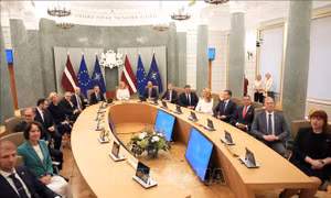 Latvia thu thập chữ ký cho việc triển khai vũ khí hạt nhân