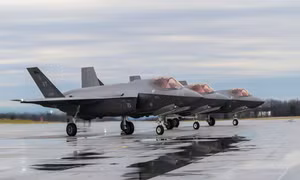 Thụy Sĩ ký thỏa thuận mua 36 máy bay chiến đấu F-35