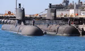 Pháp hủy 'quan hệ đối tác chiến lược' với Australia vì thỏa thuận tàu ngầm 