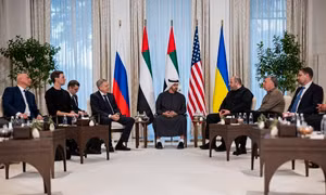 Lý do đằng sau sự trì hoãn đàm phán 3 bên về Ukraine tại UAE