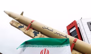 Iran đóng cửa không phận, Mỹ và EU 'ngoại giao con thoi' để ngăn chiến tranh ở Trung Đông
