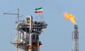Lượng dầu tồn kho tăng mạnh do bị Mỹ phong tỏa, Iran sắp phải làm ‘điều cực chẳng đã’