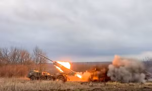Nga tấn công các trung tâm tình báo của Ukraine, Kiev đáp trả trên biển
