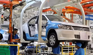 Ngành công nghiệp dựa vào sự hỗ trợ từ Trung Quốc khiến Đức gặp khó