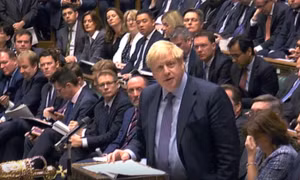 Nghị viện Anh thông qua điều khoản yêu cầu lùi Brexit tới 31/1/2020