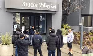 Fed phát đi thông báo quan trọng trấn an người gửi tiền sau sự kiện SVB phá sản