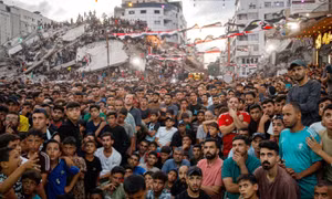 Giữa đống đổ nát vì bom đạn, người Palestine vẫn dành trọn đam mê cho World Cup