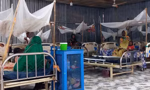 Bệnh viện phụ sản Sudan chiến đấu cứu các sinh linh bé bỏng giữa loạn lạc