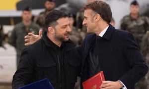 Pháp và Ukraine ký thỏa thuận mua 100 tiêm kích Rafale