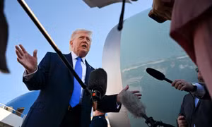 Tổng thống Trump cảnh báo 'hủy diệt' Iran nếu có âm mưu ám sát ông