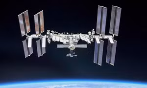 Cuộc đua xây dựng trạm vũ trụ tư nhân nóng lên khi NASA cho ISS ‘nghỉ hưu’