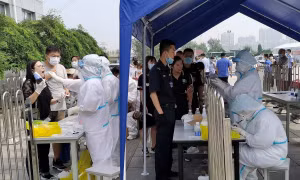 Xuất hiện ổ dịch mới, thành phố cảng Trung Quốc xét nghiệm toàn bộ 6 triệu dân