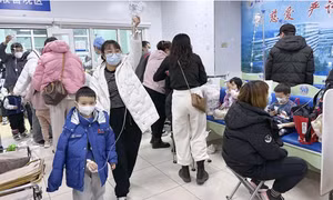 Thủ phạm đứng sau xu hướng gia tăng viêm phổi ở trẻ em tại nhiều nước