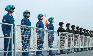 Bộ trưởng Hải quân Mỹ thừa nhận không theo kịp tốc độ phát triển tàu chiến của Trung Quốc