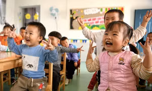 Vì đâu hơn 20.000 trường mẫu giáo ở Trung Quốc lần lượt đóng cửa trong 2 năm?