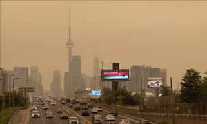 Canada phản ứng sau khi Mỹ dọa trừng phạt vì khói cháy rừng