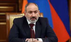 Armenia sẵn sàng đối thoại 'khẩn' với Azerbaijan để xoa dịu căng thẳng
