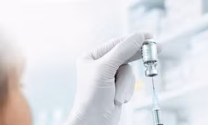 Israel đặt hàng vắc-xin COVID-19 nhưng quên mua kim tiêm