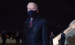 Tân Tổng thống Biden phản đối chia sẻ thông tin tình báo với ông Trump