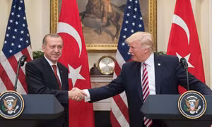 Quan chức Mỹ đổ lỗi cho Tổng thống Trump khi để Thổ Nhĩ Kỳ mua S-400