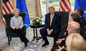 Châu Âu cân nhắc lá bài mạnh trước sức ép từ Tổng thống Trump