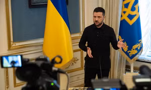 Tổng thống Ukraine: Đàm phán ba bên tạm dừng do căng thẳng Trung Đông