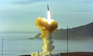 Mỹ thử tên lửa đạn đạo liên lục địa Minuteman III sau nhiều lần bị hoãn
