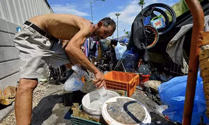 'Thành phố nóng nhất nước Mỹ' chạy đua giải cứu người vô gia cư khỏi sóng nhiệt