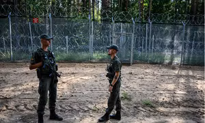 Nước thành viên NATO đóng cửa khẩu biên giới với Belarus vô thời hạn