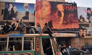 Công nghiệp điện ảnh Bollywood mắc kẹt trong khủng hoảng Kashmir