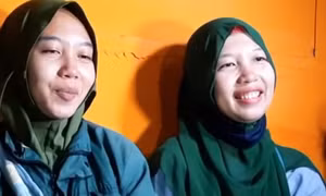 Cặp song sinh thất lạc tìm thấy nhau sau 24 năm nhờ TikTok