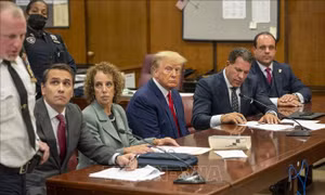 Thỏa thuận phút chót khiến ông Trump thoát khỏi cảnh bị tịch thu tài sản