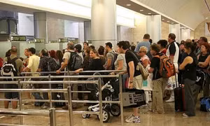 Chiến tranh và bất ổn chính trị đẩy làn sóng người Israel ra nước ngoài