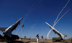 Israel có mạo hiểm dội bom Syria trước lá chắn bảo vệ S-300?