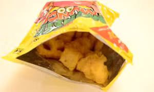 EU siết quy định dán nhãn, nhiều snack 'vị thịt' tại Anh có thể phải đổi tên